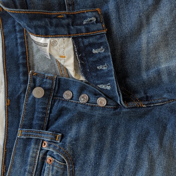 Levi's| 501 Denim Shorts | 24 - Picture 3 of 5